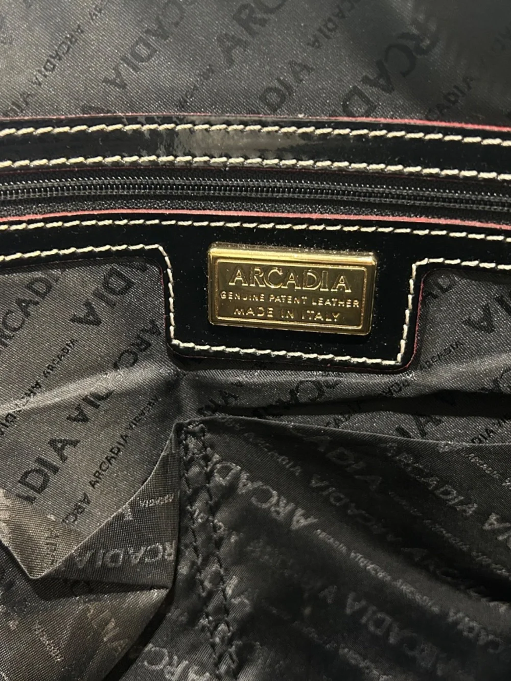 Quiet luxury Arcadia Italy black patent leather satchel work bag